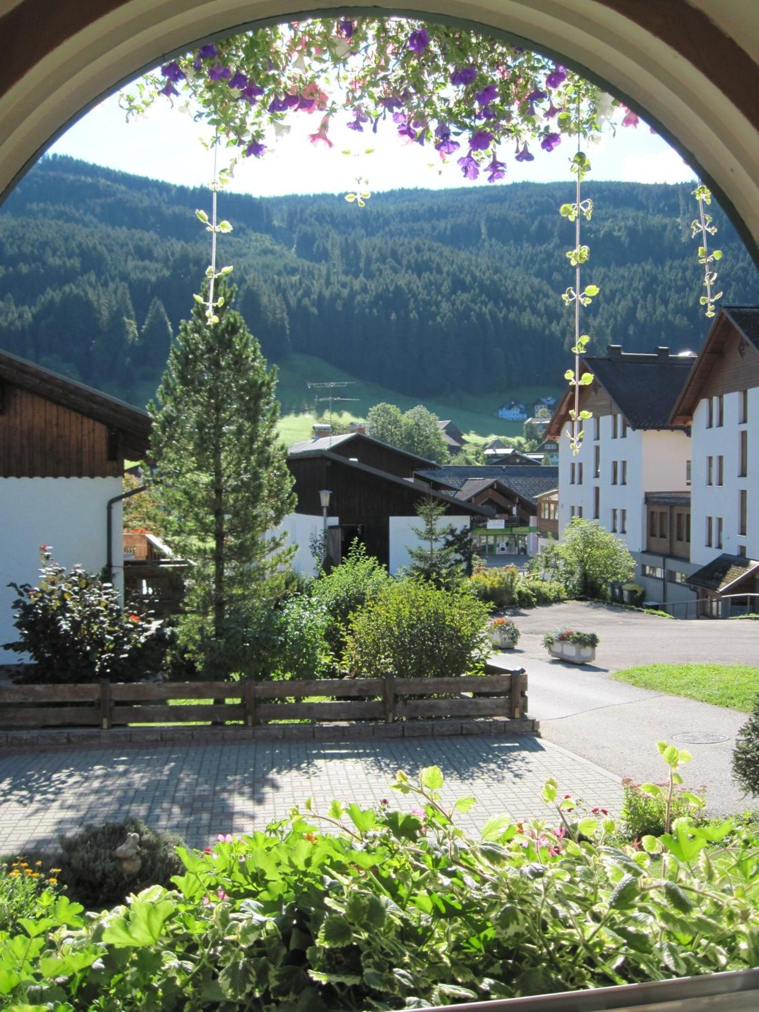 Gaestehaus Sieglinde Gosau Room photo